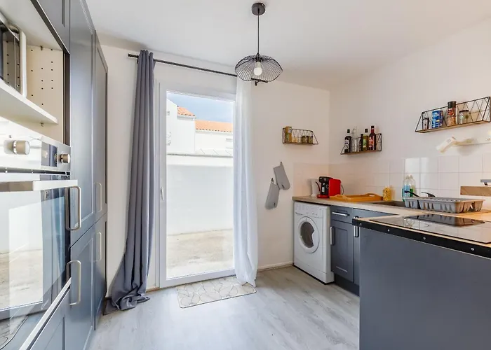 La Blanche - Parking - 500m *